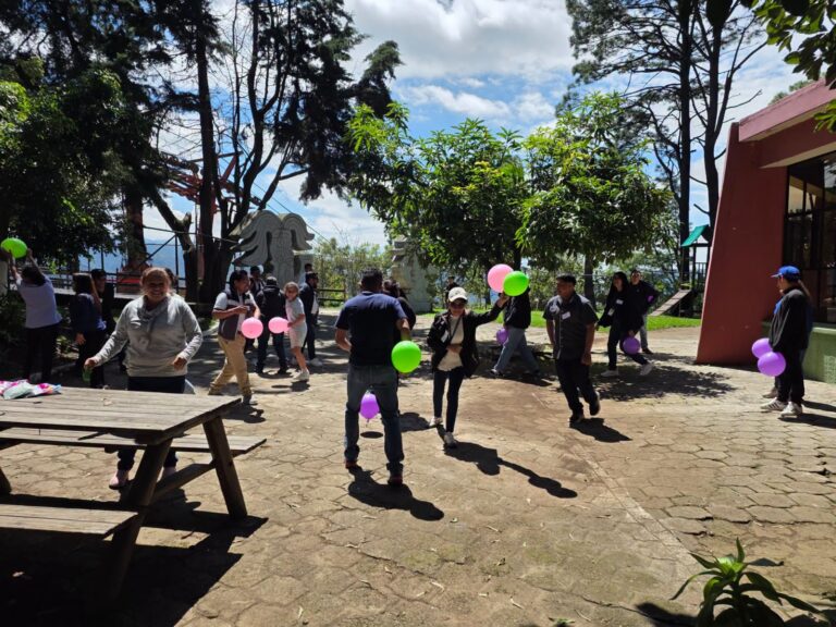 Se realiza jornada de orientación laboral en Amatitlán