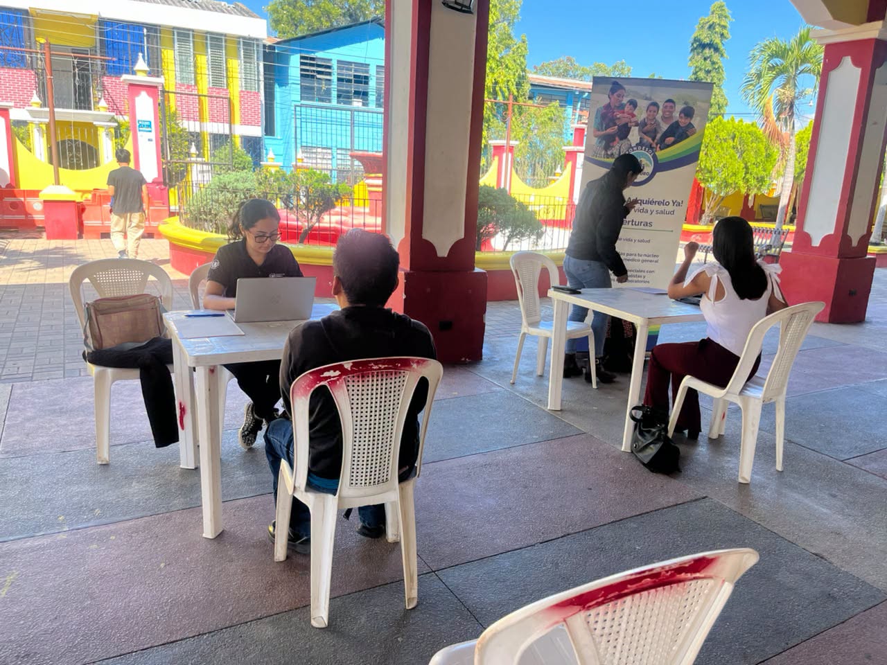 ¡Baja Verapaz continúa acercando oportunidades laborales a la población!