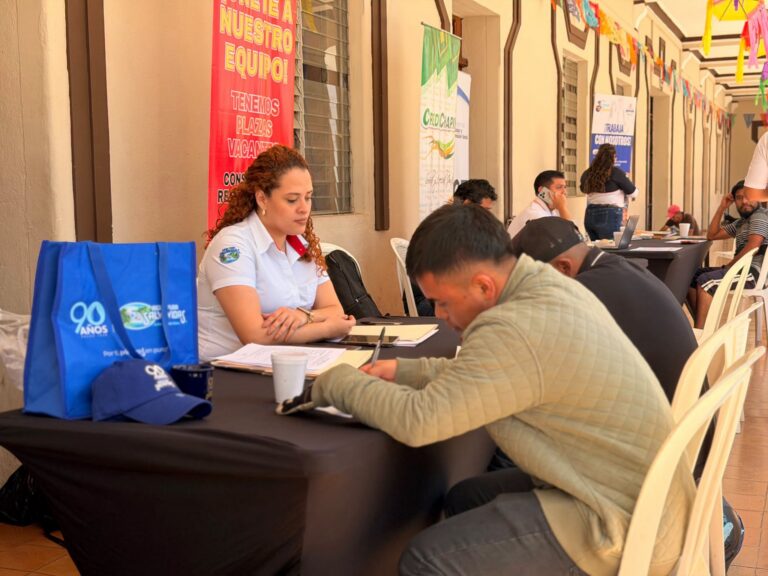 Kiosco de Empleo llega a Alta Verapaz