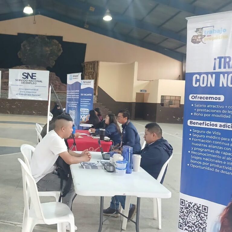 Feria Municipal de Empleo en Chimaltenango